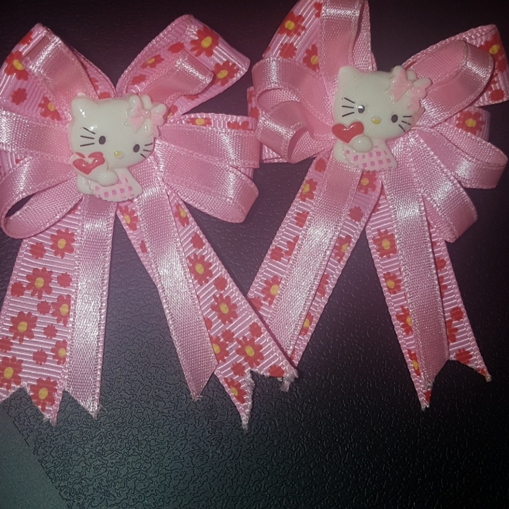Hello Kitty Hair Clips Bows.